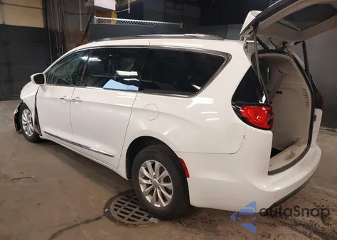 2019 Chrysler Pacifica Touring L from USA, damaged, VIN 2C4RC1BG2KR577524
